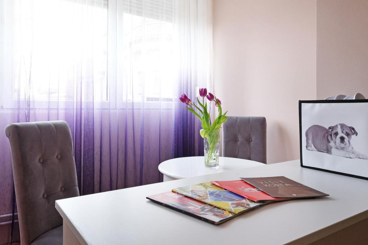 Sava Square Apartment Belgrade Extérieur photo