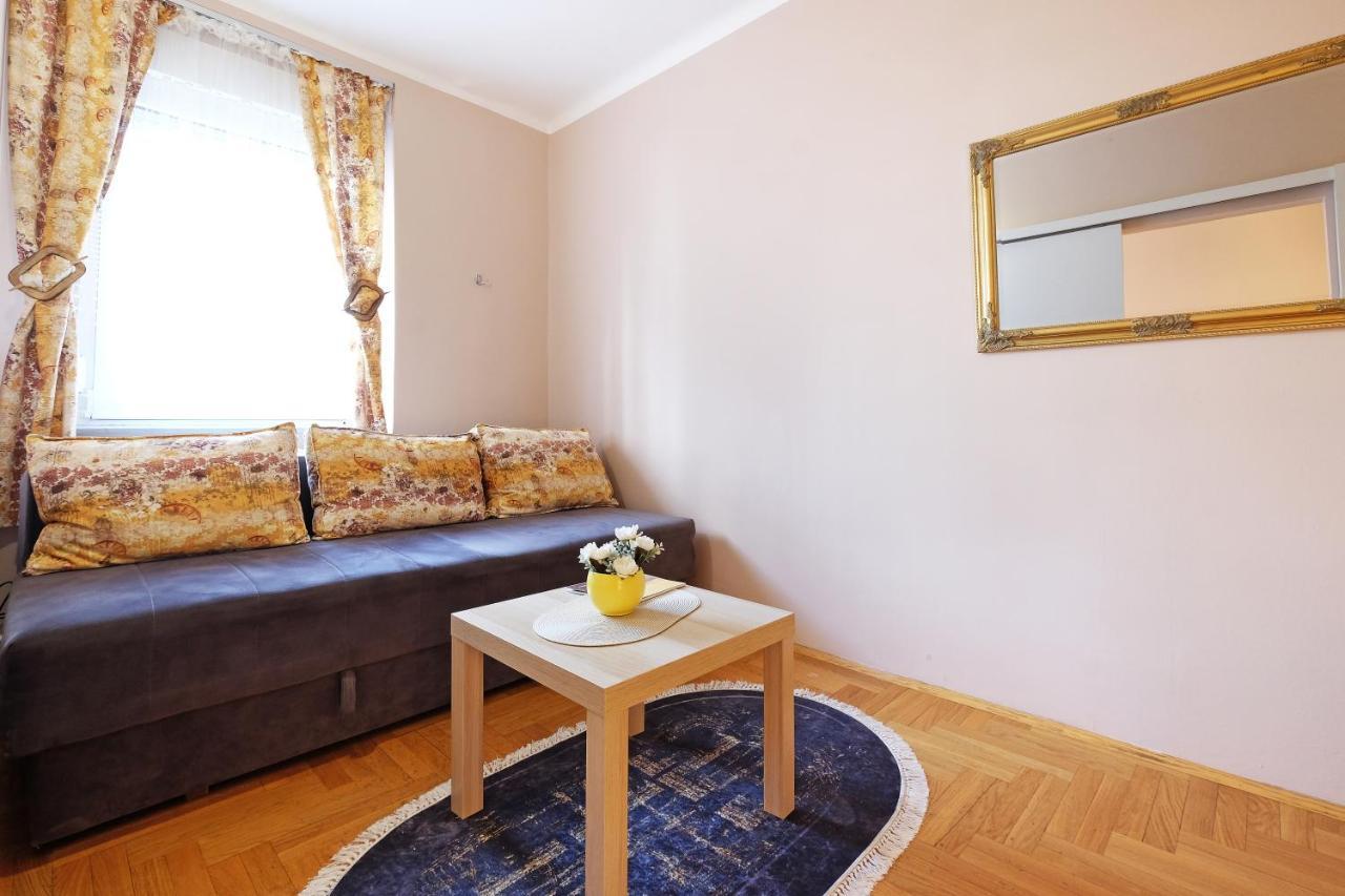 Sava Square Apartment Belgrade Extérieur photo